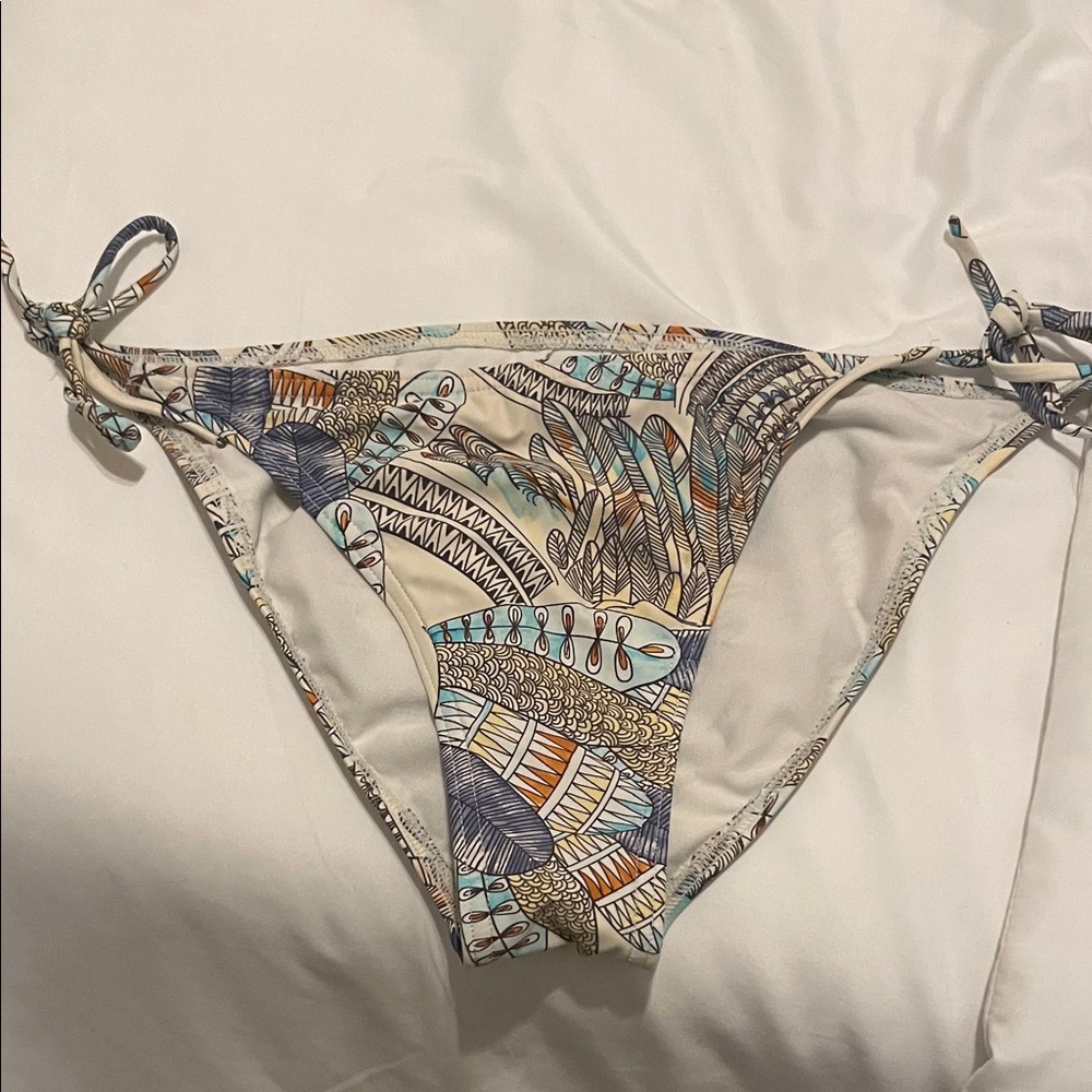 Quiksilver Cream Multicolor Printed Side-Tie Bikini Bottom